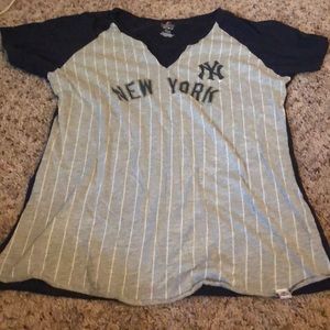 Yankees Shirt - worn once